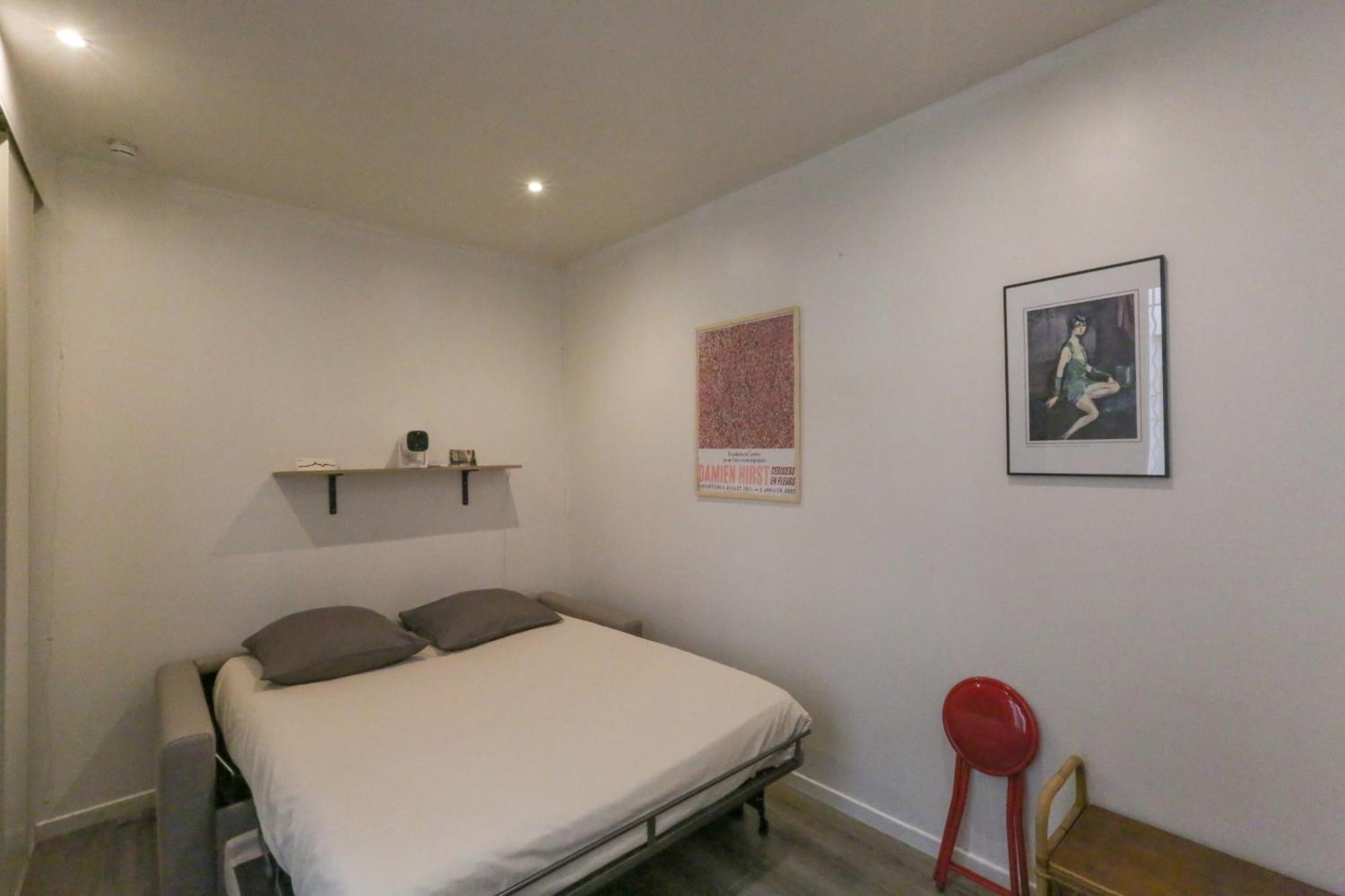 Cosy Next To The Moulin Rouge Apartment *
